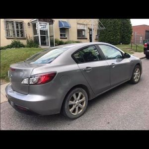 Meet your Posher, Oluwaseyi